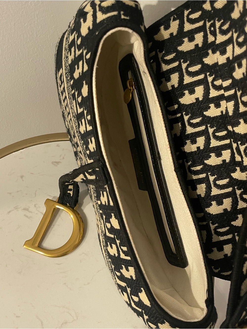 Small bag - Picture 4 of 9
